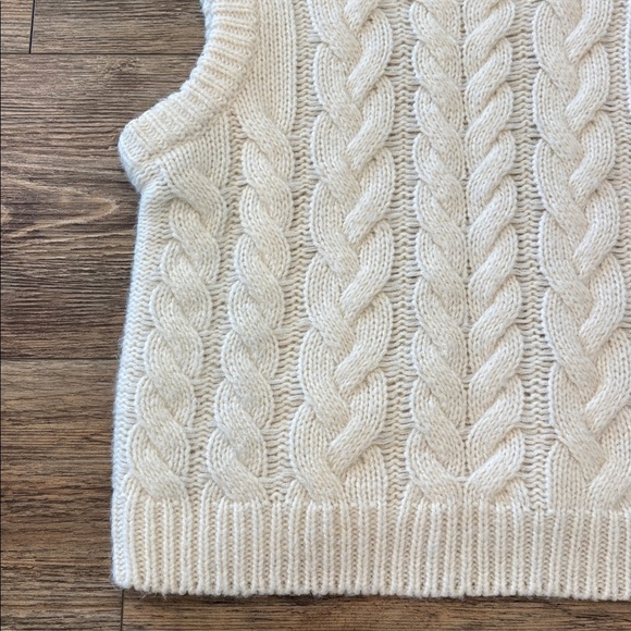 Rails Cream Cable Knit Alexis Sweater Vest - Women's Size XS - EUC - Picture 8 of 13